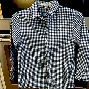 Boys, vineyard, vines, button-down blue and white shirt